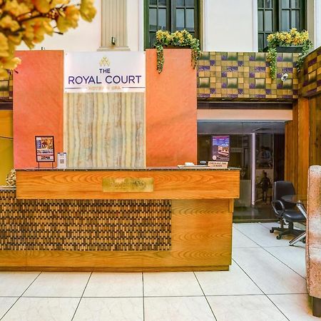 Townhouse 552Hotel Royal Court Jalandhar Esterno foto