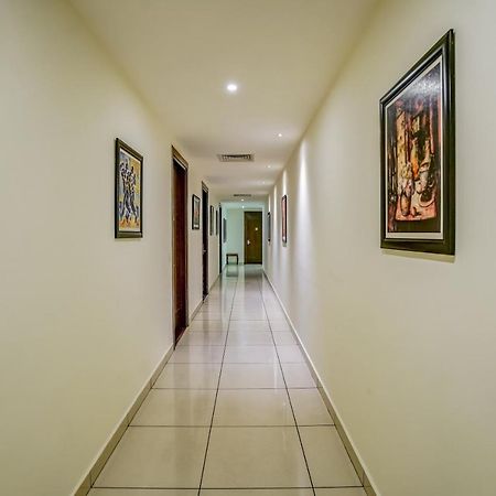 Townhouse 552Hotel Royal Court Jalandhar Esterno foto