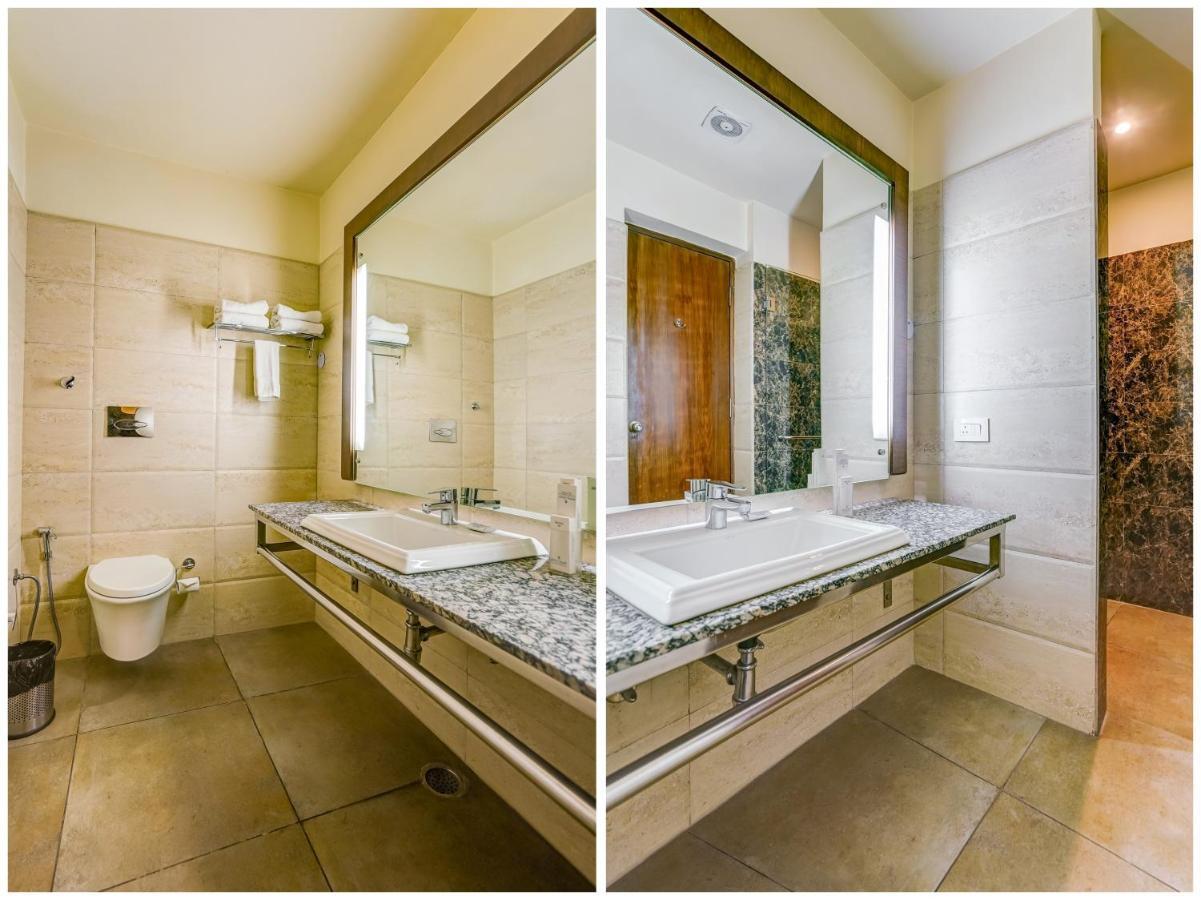 Townhouse 552Hotel Royal Court Jalandhar Esterno foto