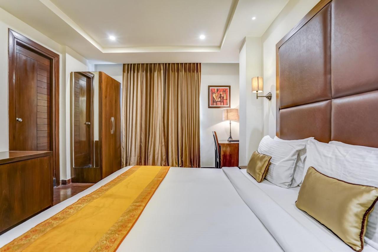 Townhouse 552Hotel Royal Court Jalandhar Esterno foto