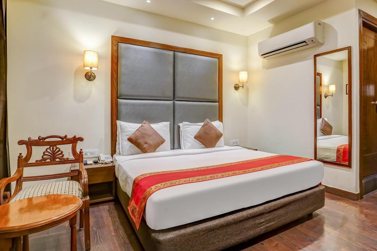 Townhouse 552Hotel Royal Court Jalandhar Esterno foto