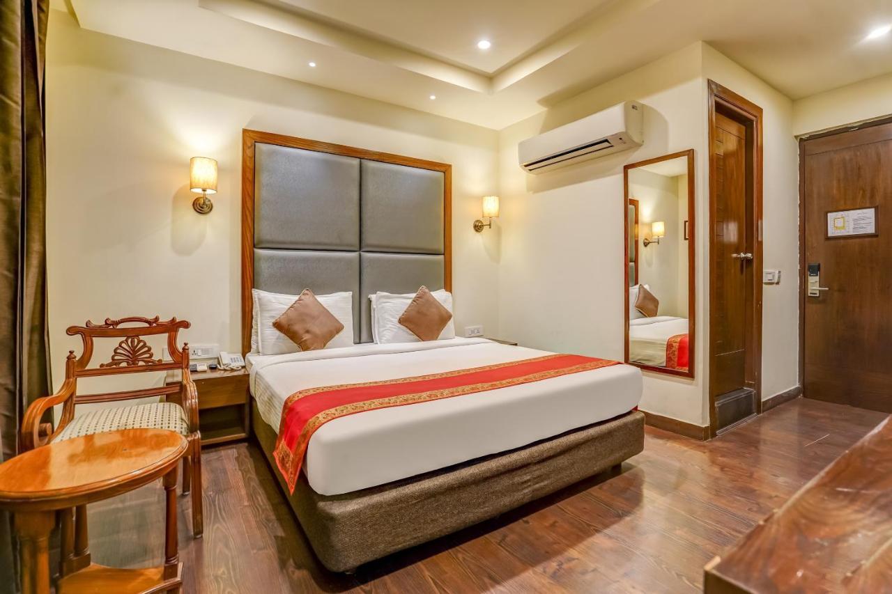 Townhouse 552Hotel Royal Court Jalandhar Esterno foto