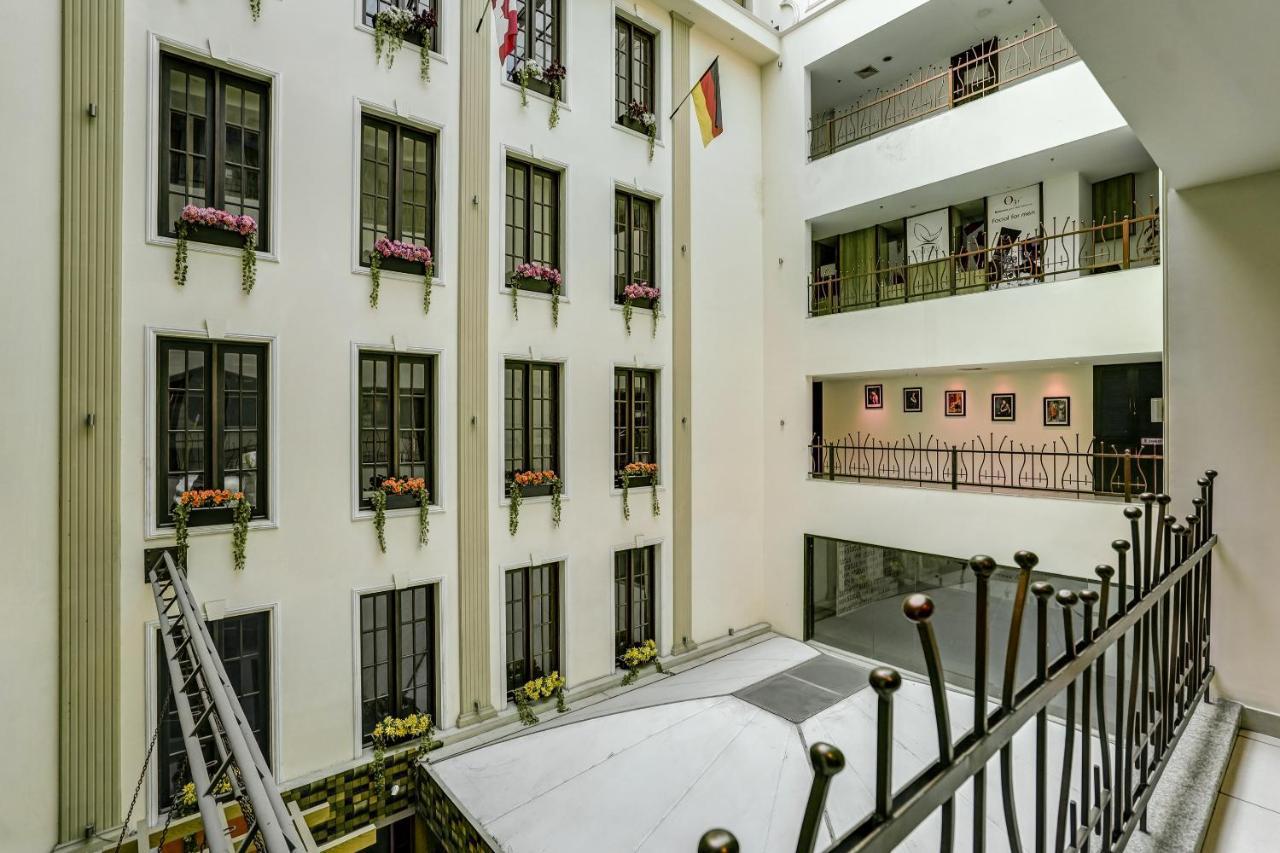 Townhouse 552Hotel Royal Court Jalandhar Esterno foto